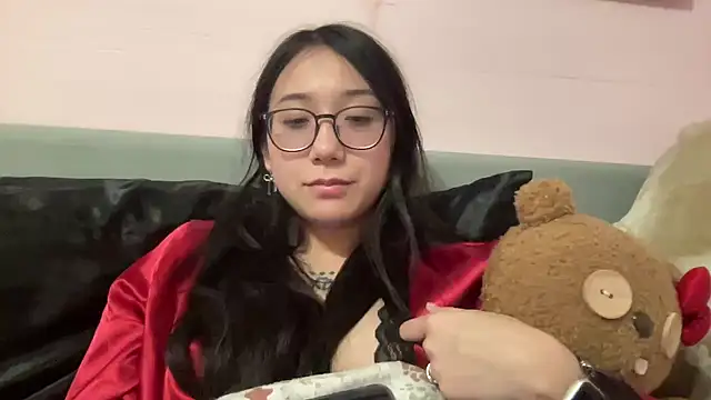 Snapshot of tokyobaby chatting on December 31, 2024, 9:31 am tokyobaby online show from December 31, 2024, 9:31 am