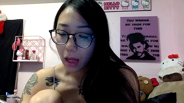 Snapshot of tokyobaby chatting on December 12, 2024, 8:21 pm tokyobaby online show from December 12, 2024, 8:21 pm