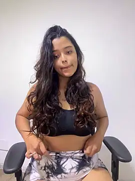 Ariana Pierce online show from May 16, 2026, 9:03 pm