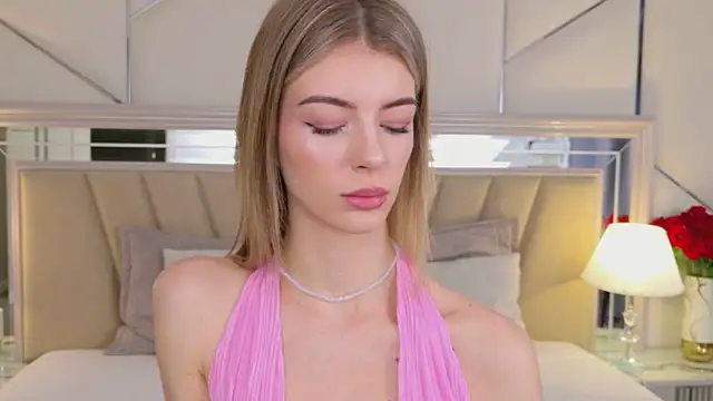 MeganMour online show from March 6, 2026, 5:08 pm