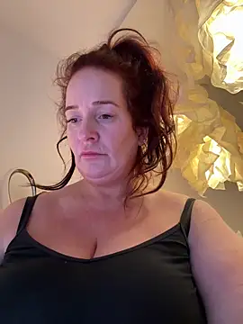 Engel mia online show from November 28, 2025, 7:30 am