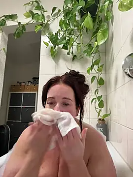 Engel mia online show from April 13, 2026, 8:24 pm