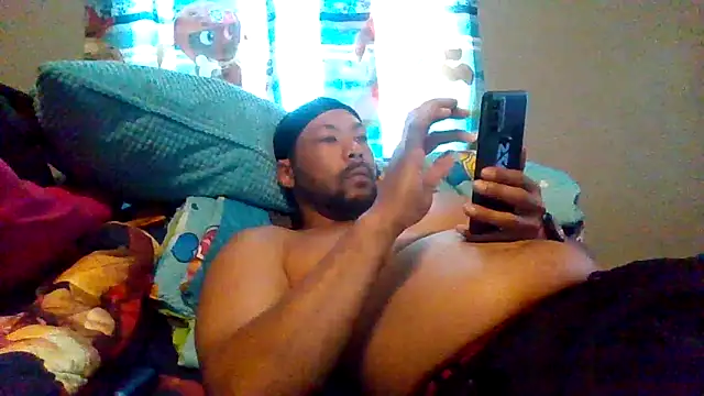 Snapshot of Creationmonster0 chatting on October 21, 2025, 6:40 pm Creationmonster0 online show from October 21, 2025, 6:40 pm