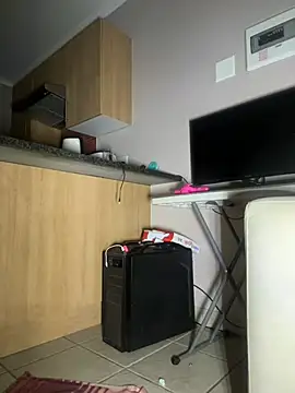 AmanteAmante online show from January 28, 2025, 2:32 am