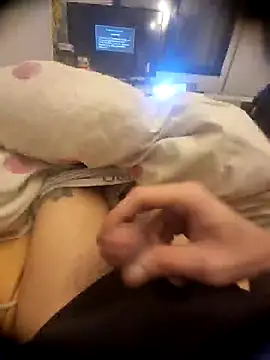 sweet24c online show from December 15, 2024, 2:19 am