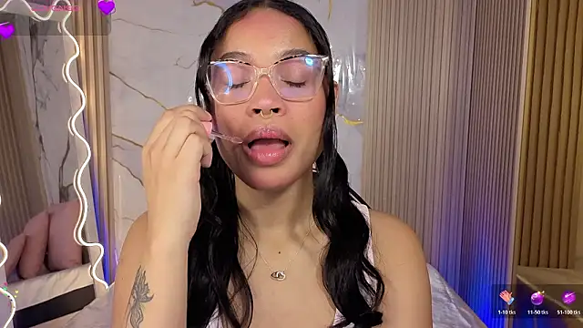 penelope tay1 online show from March 29, 2026, 3:30 am