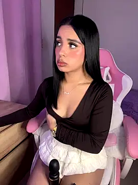 Emily-14 online show from January 9, 2026, 5:14 am