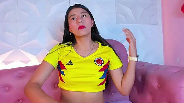 CarlaAlvez online show from March 20, 2025, 7:46 pm