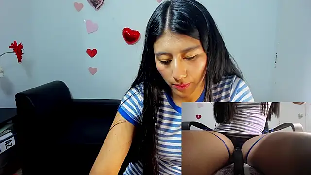 CarlaAlvez online show from March 9, 2025, 9:03 pm