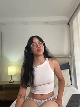 Snapshot of jaade_evergreen chatting on September 13, 2025, 12:27 pm jaade evergreen online show from September 13, 2025, 12:27 pm