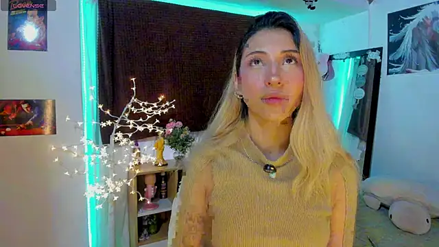 Snapshot of cuteweed420 chatting on June 4, 2026, 10:14 pm cuteweed420 online show from June 4, 2026, 10:14 pm
