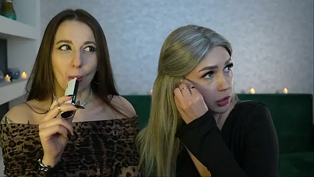 BestModelsDuo online show from February 23, 2025, 8:55 pm