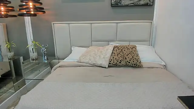 Snapshot of ricky_backus chatting on April 27, 2026, 8:29 pm ricky backus online show from April 27, 2026, 8:29 pm