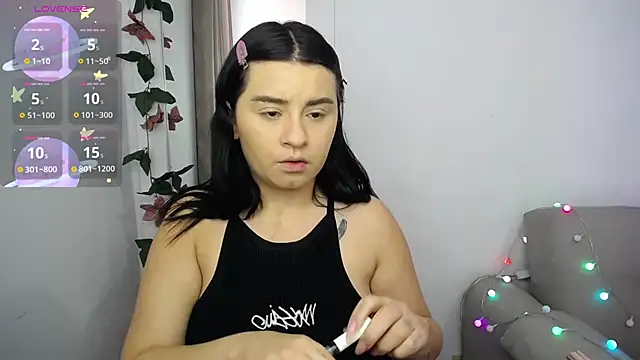 SaraBraun  online show from February 19, 2025, 7:37 pm