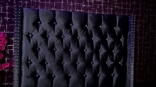 ArtemisaBlake online show from October 4, 2025, 5:25 pm