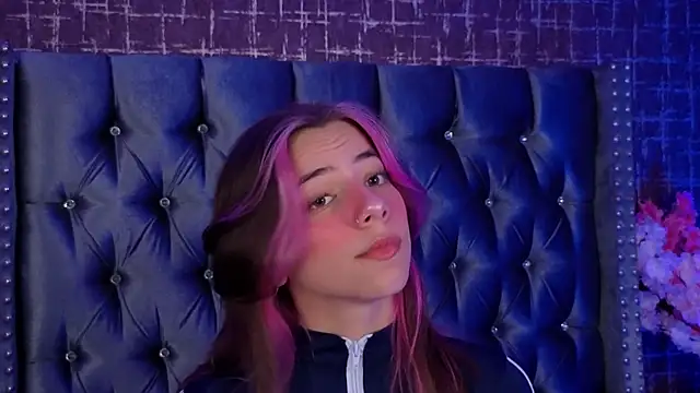 ArtemisaBlake online show from September 11, 2025, 4:51 pm