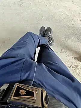 Snapshot of bananadick____ chatting on December 31, 2024, 8:48 am bananadick     online show from December 31, 2024, 8:48 am