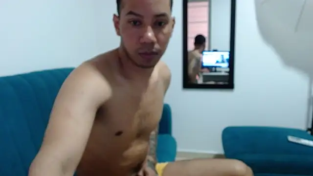 Snapshot of dream_fulfilled chatting on February 28, 2025, 3:48 pm dream fulfilled online show from February 28, 2025, 3:48 pm