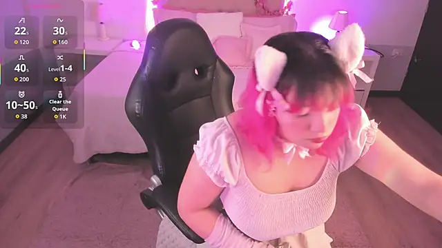 Snapshot of lady_noize chatting on November 8, 2025, 7:50 pm lady noize online show from November 8, 2025, 7:50 pm