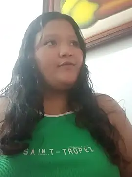 Snapshot of samy_riverss chatting on June 5, 2026, 8:58 pm samy riverss online show from June 5, 2026, 8:58 pm