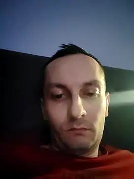 Snapshot of Kondzio chatting on December 3, 2025, 9:58 pm Kondzio online show from December 3, 2025, 9:58 pm