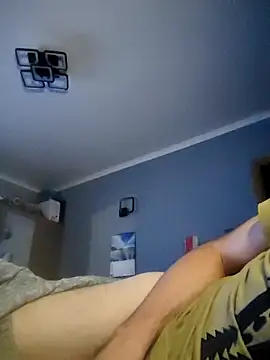 Snapshot of Kondzio chatting on September 15, 2025, 9:15 pm Kondzio online show from September 15, 2025, 9:15 pm