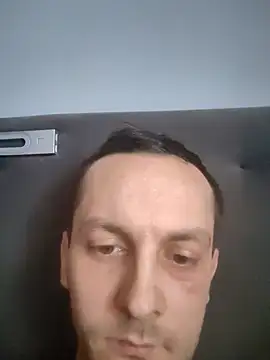 Snapshot of Kondzio chatting on December 12, 2024, 9:40 am Kondzio online show from December 12, 2024, 9:40 am