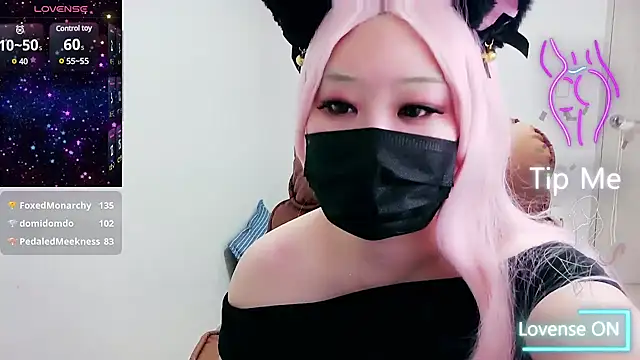 asiancat1 online show from January 5, 2025, 10:10 am