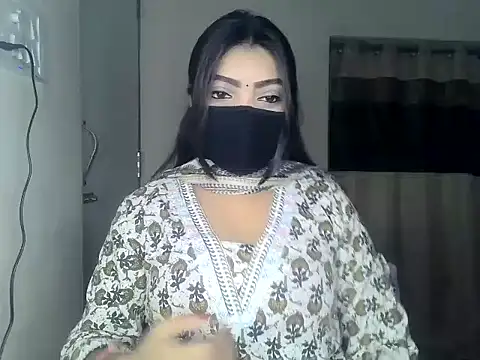 ishi Beauty online show from March 10, 2026, 4:38 am