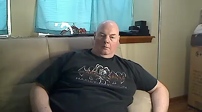 Snapshot of harley99574 chatting on February 19, 2025, 10:20 pm harley99574 online show from February 19, 2025, 10:20 pm