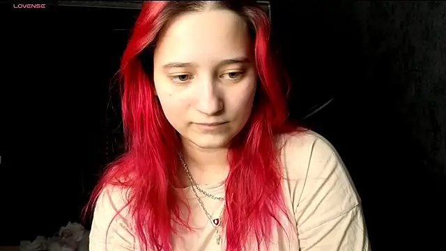 RachelPirce online show from November 27, 2025, 1:22 pm