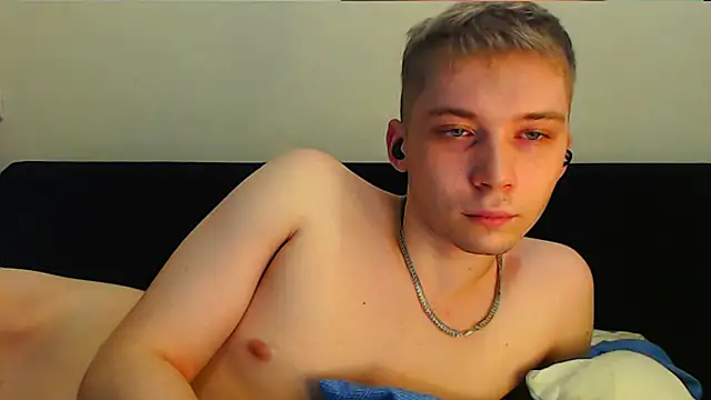 Snapshot of __sugarrebit chatting on February 8, 2025, 10:19 pm sugarrebit online show from February 8, 2025, 10:19 pm