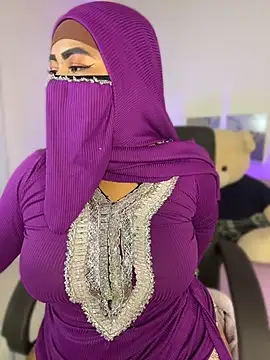 Snapshot of jazmin_anbar chatting on April 22, 2026, 10:27 pm jazmin anbar online show from April 22, 2026, 10:27 pm