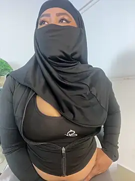 Snapshot of jazmin_anbar chatting on February 3, 2026, 10:20 am jazmin anbar online show from February 3, 2026, 10:20 am