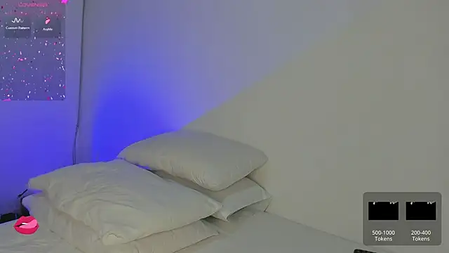 DannaHott17 online show from February 28, 2025, 1:03 pm