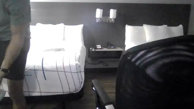 Strokeking4u online show from February 18, 2026, 8:22 am