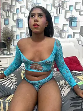 Snapshot of CamilosaOrtega chatting on December 15, 2025, 12:44 pm CamilosaOrtega online show from December 15, 2025, 12:44 pm