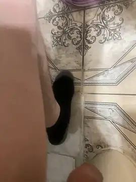 Snapshot of HoneyCoconuts chatting on March 20, 2025, 8:42 am HoneyCoconuts online show from March 20, 2025, 8:42 am