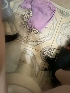 Snapshot of HoneyCoconuts chatting on February 13, 2025, 9:09 am HoneyCoconuts online show from February 13, 2025, 9:09 am