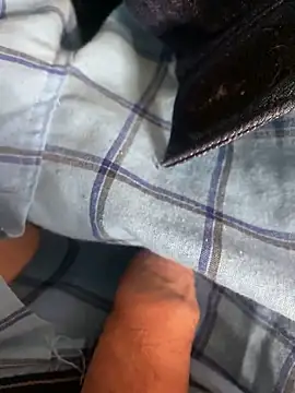 Snapshot of HoneyCoconuts chatting on March 6, 2025, 11:36 am HoneyCoconuts online show from March 6, 2025, 11:36 am