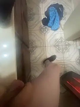 Snapshot of HoneyCoconuts chatting on January 7, 2025, 5:43 am HoneyCoconuts online show from January 7, 2025, 5:43 am