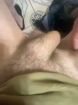 Snapshot of HoneyCoconuts chatting on January 4, 2025, 7:45 am HoneyCoconuts online show from January 4, 2025, 7:45 am