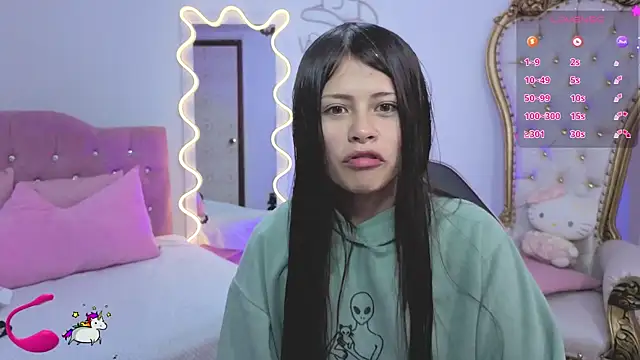 Snapshot of kittystart_tay chatting on November 25, 2025, 11:43 am kittystart tay online show from November 25, 2025, 11:43 am