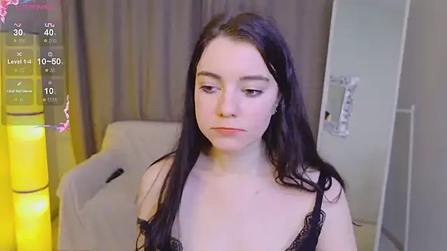 Lana  Cute  online show from March 9, 2025, 6:43 pm