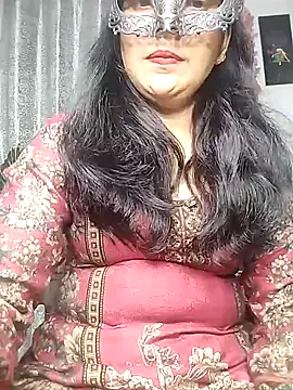 Snapshot of sexy_bhabhi69 chatting on November 4, 2025, 4:33 pm sexy bhabhi69 online show from November 4, 2025, 4:33 pm