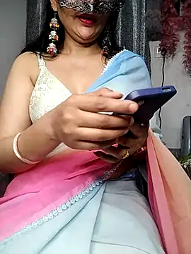 Snapshot of sexy_bhabhi69 chatting on March 20, 2025, 4:53 pm sexy bhabhi69 online show from March 20, 2025, 4:53 pm