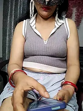 Snapshot of sexy_bhabhi69 chatting on March 22, 2025, 9:13 am sexy bhabhi69 online show from March 22, 2025, 9:13 am