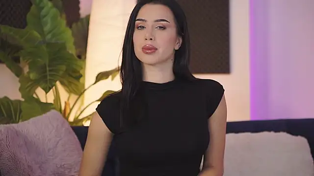 Snapshot of Jenna_Day chatting on September 18, 2025, 5:43 am Jenna Day online show from September 18, 2025, 5:43 am