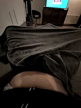 use me69 online show from March 30, 2026, 6:09 pm