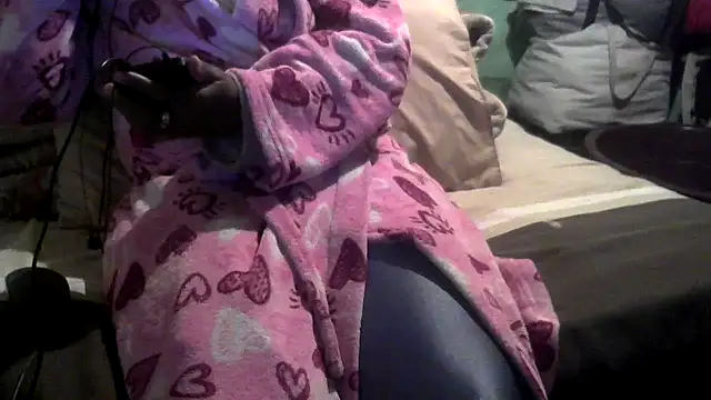 Snapshot of NicoleBitch87 chatting on March 19, 2025, 9:16 pm NicoleBitch87 online show from March 19, 2025, 9:16 pm